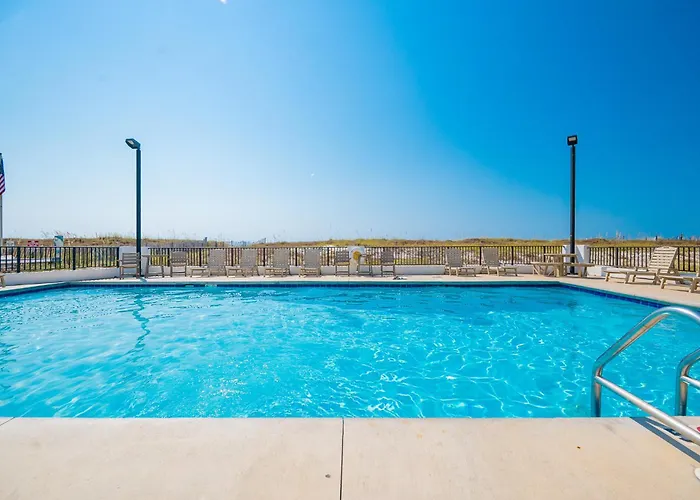Island Winds East 702 Apartment